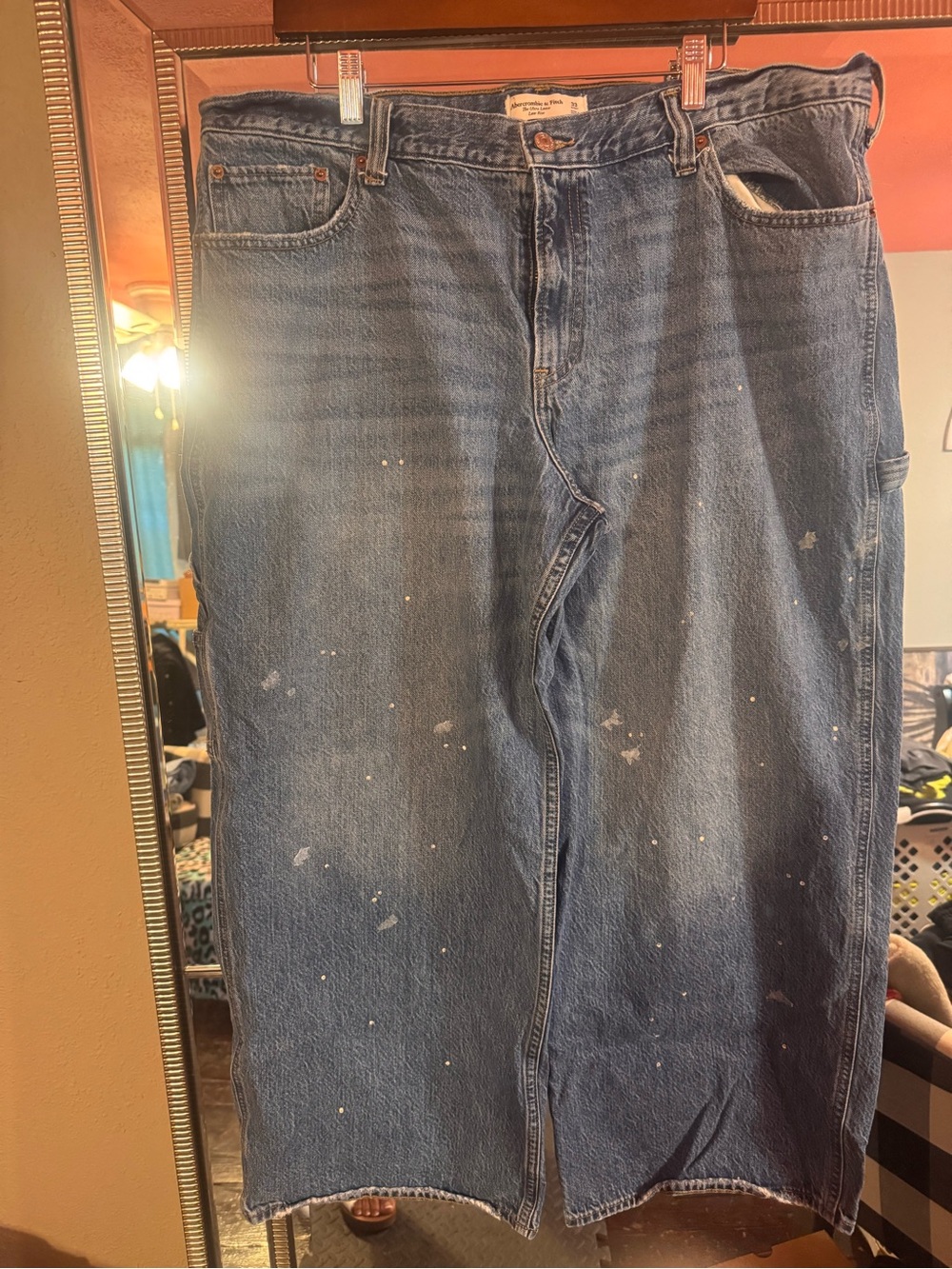 Abercrombie & Fitch Women's Blue Relaxed Straight Jeans